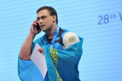Илья Ильин 4 дүркін әлем чемпионы атанды (ВИДЕО)
