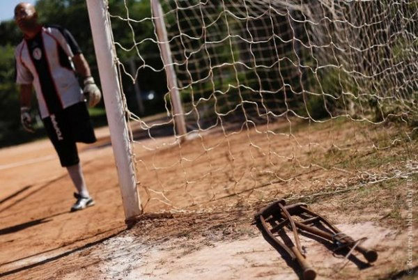 Бір аяқты қақпашы (14 сурет)