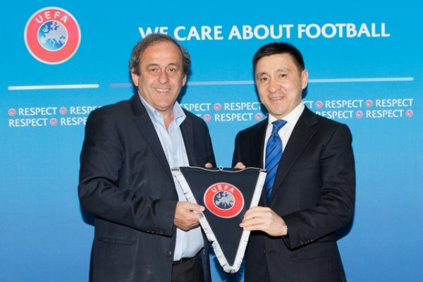 Ерлан Қожағапанов: Қазақстанда әрбір бала футболмен айналысуға мүмкіндік алса деп армандаймын