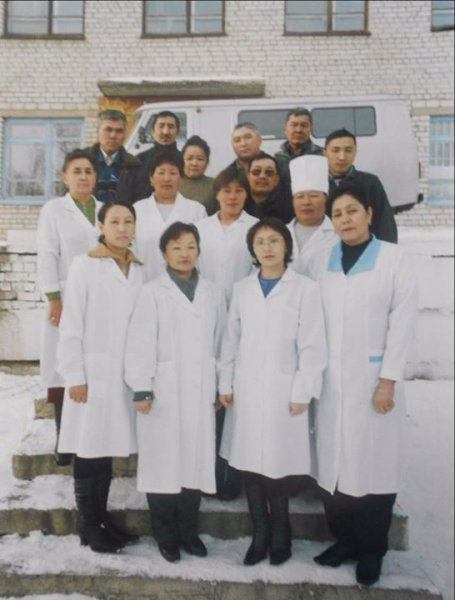 Жедел жәрдем көлігін 40 жыл жүргізген «Шумахер» апа