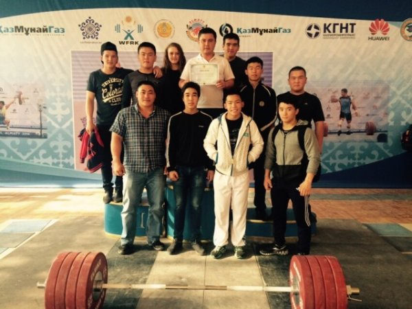 Қызылордалық ауыр атлеттер ел чемпионатында топ жарды