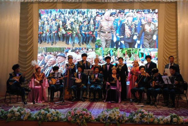 ҚАЗАЛЫДА АРДАГЕРЛЕР ӨНЕР КӨРСЕТТІ