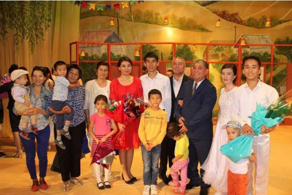 «АЛҒАШҚЫ МАХАББАТ» КӨПШІЛІК КӨҢІЛІНЕН ШЫҚТЫ 