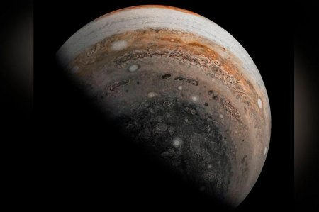 NASA аппараты Юпитердің жаңа суретін жақыннан түсірді