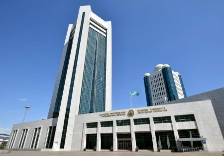 Президент: Озық ойлы ұлт болу үшін жағымсыз әдеттен түбегейлі арылу қажет