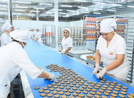 Өткен 11 айда 28 мыңға жуық адам тұрақты жұмыспен қамтылды