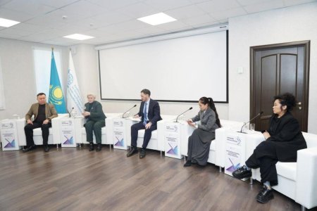 Конституция жобасының негізгі жаңашылдықтарын талқылады