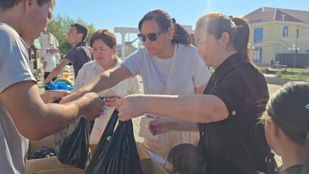 Жаңақорғанда Құрылтай сайлауы күні азық-түлік өнімдерінің жәрмеңкесі өтіп жатыр